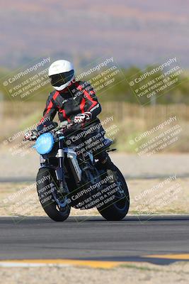 media/Nov-06-2023-Moto Forza (Mon) [[ce023d0744]]/4-Beginner Group/Session 4 (Turns 2 and 1 Exit)/